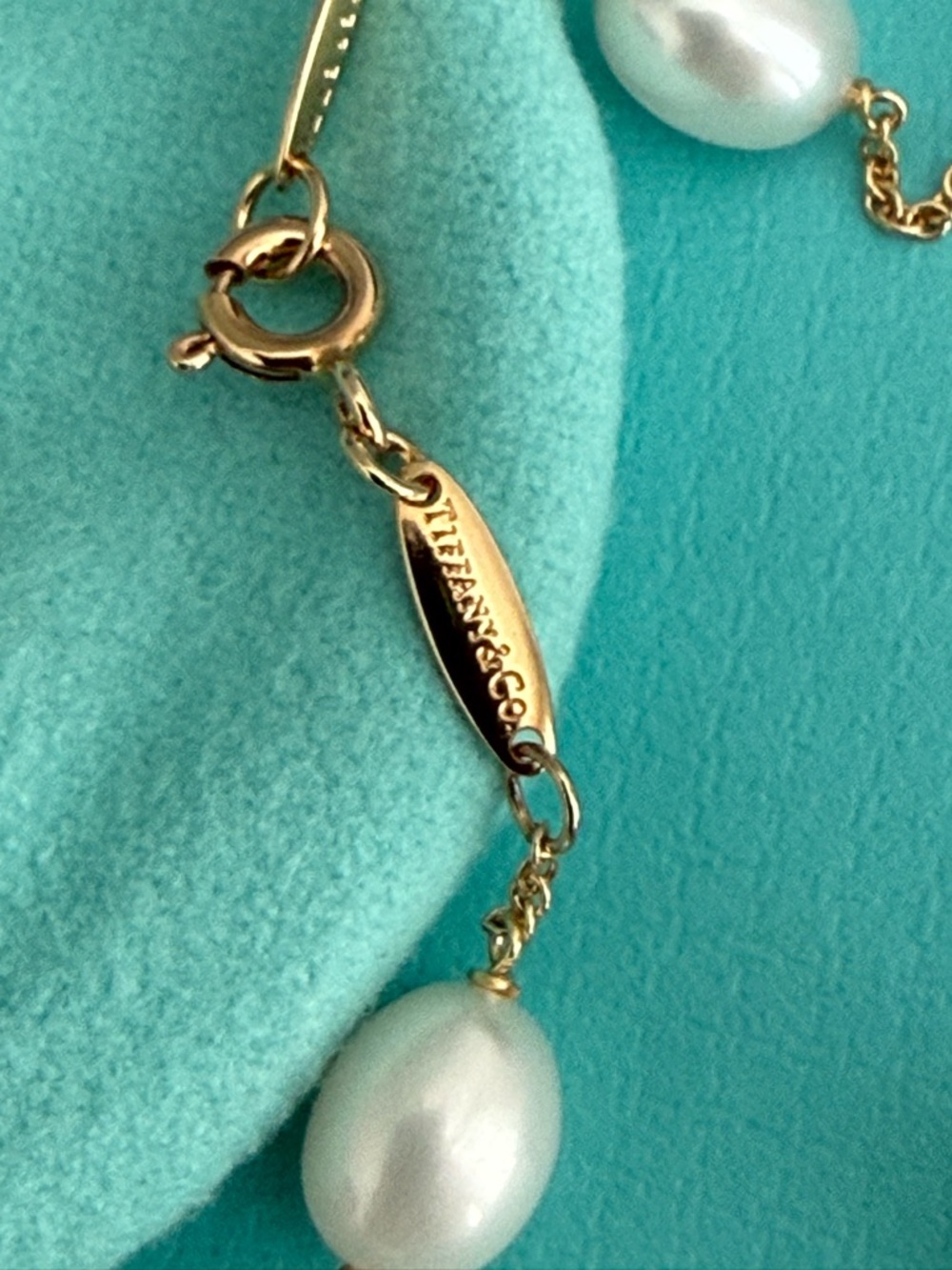 Tiffany & Co. 18k Gold Pearls by The Yard Bracelet Elsa Peretti - Picture 4 of 16